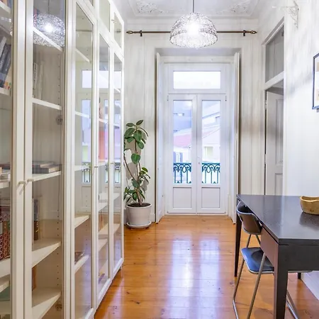 Cozy - 2-min Walk From Av Liberdade By Lisbeyond 아파트 *
